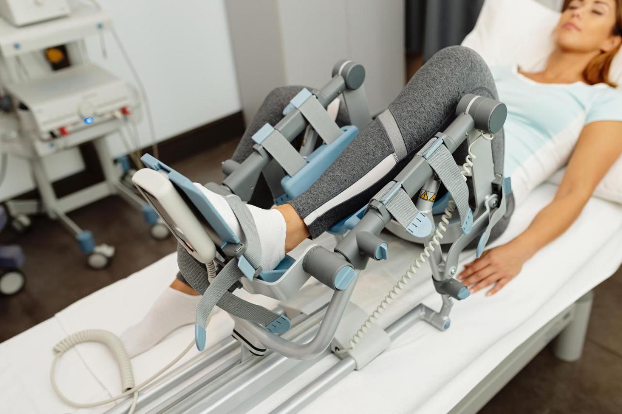 Hotel Premier Aqua - Adults Only Vrdnik Exteriér fotografie A patient in a hip abduction machine