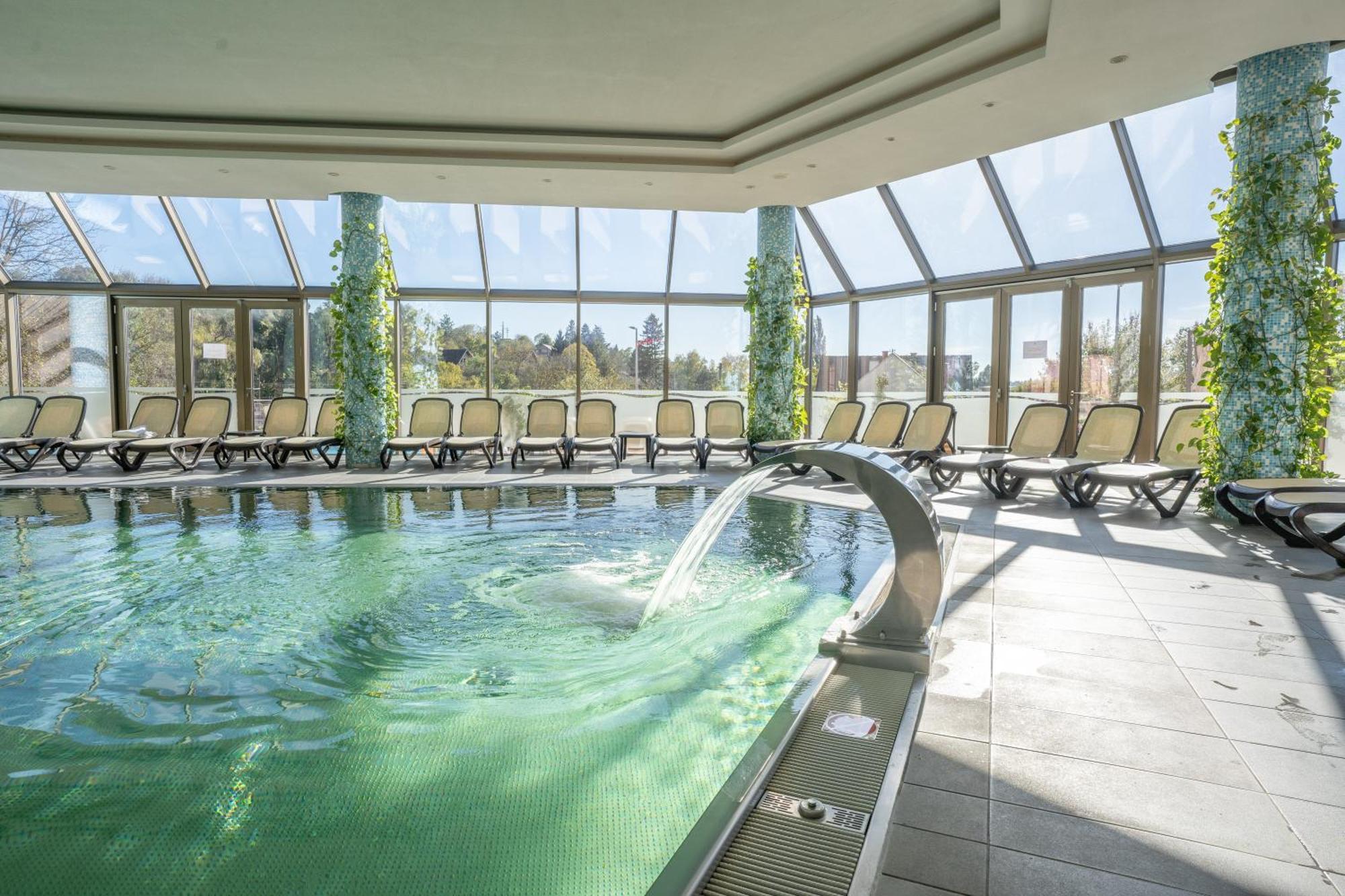 Hotel Premier Aqua - Adults Only Vrdnik Exteriér fotografie Indoor pool