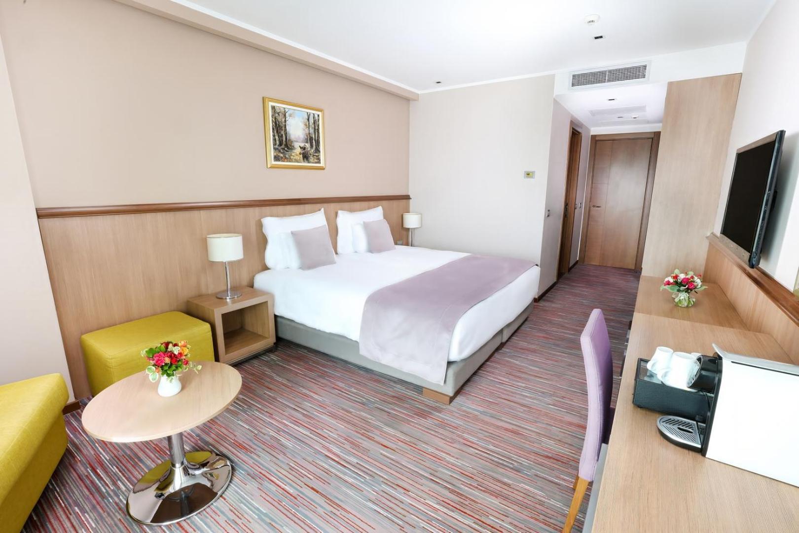 Hotel Premier Aqua - Adults Only Vrdnik Exteriér fotografie A room at the hotel