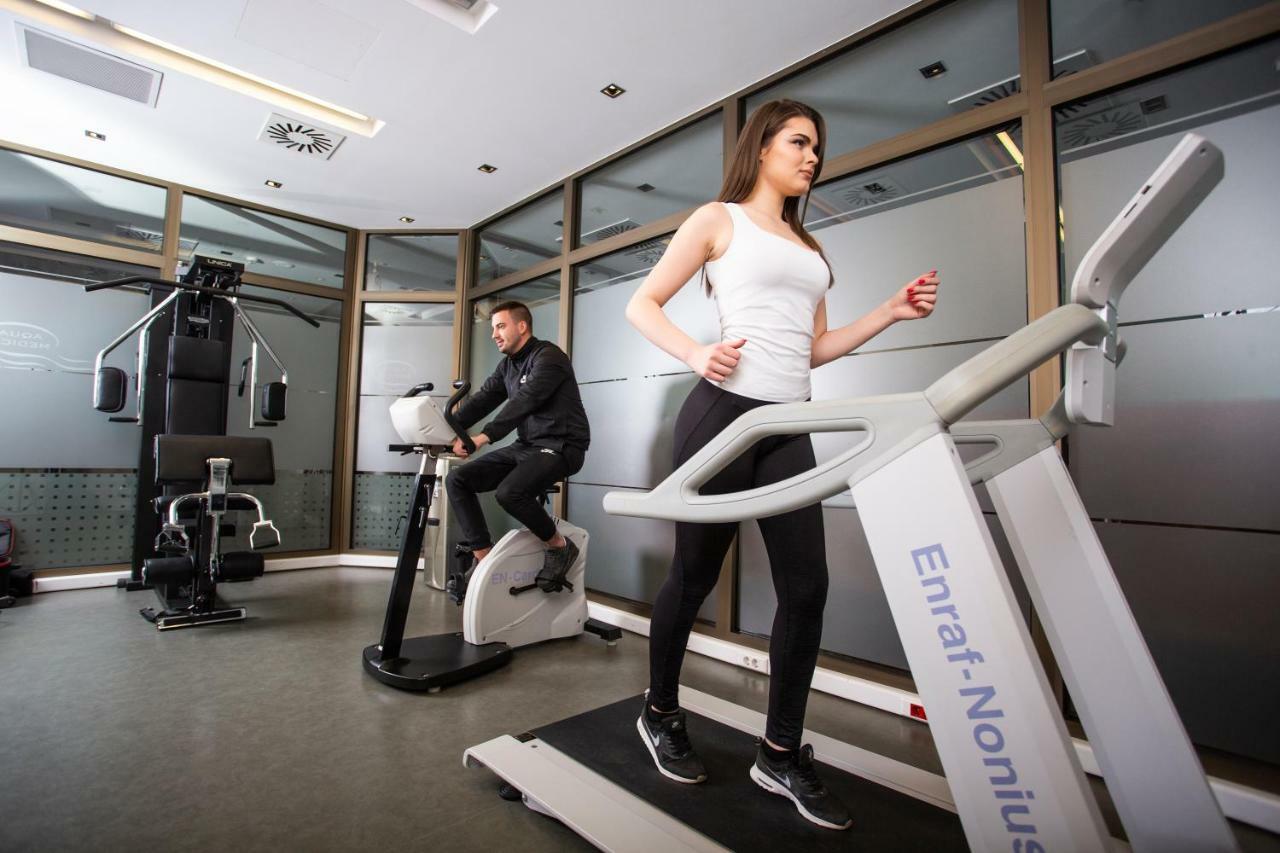 Hotel Premier Aqua - Adults Only Vrdnik Exteriér fotografie A treadmill